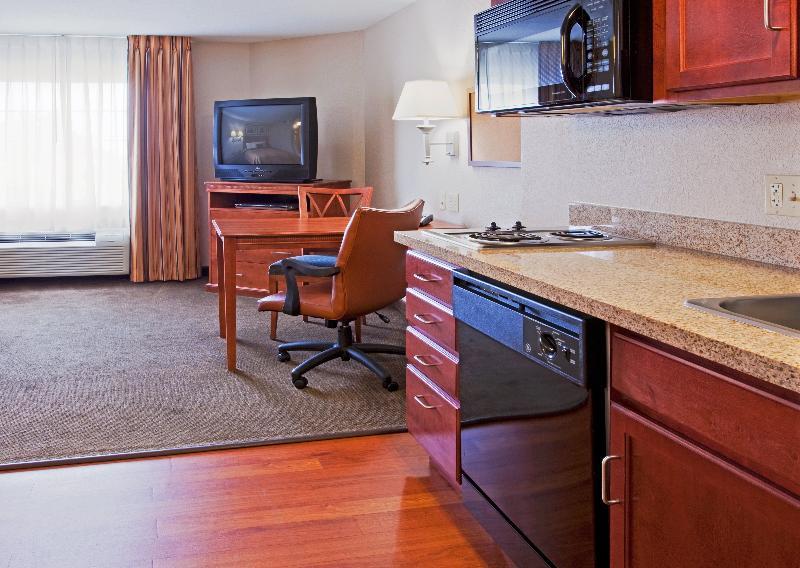 Candlewood Suites Fort Lauderdale Airport-Cruise By Ihg Eksteriør billede